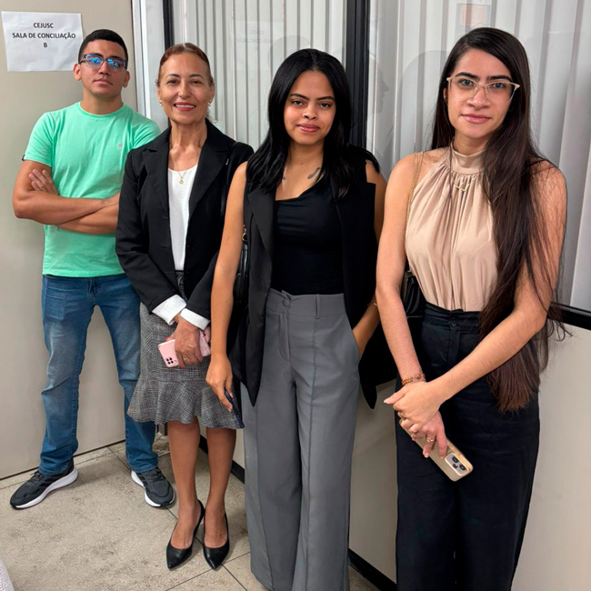 Comando para notícia - Mutirão de Reconhecimento de Paternidade é realizado no Fórum de Salgueiro.